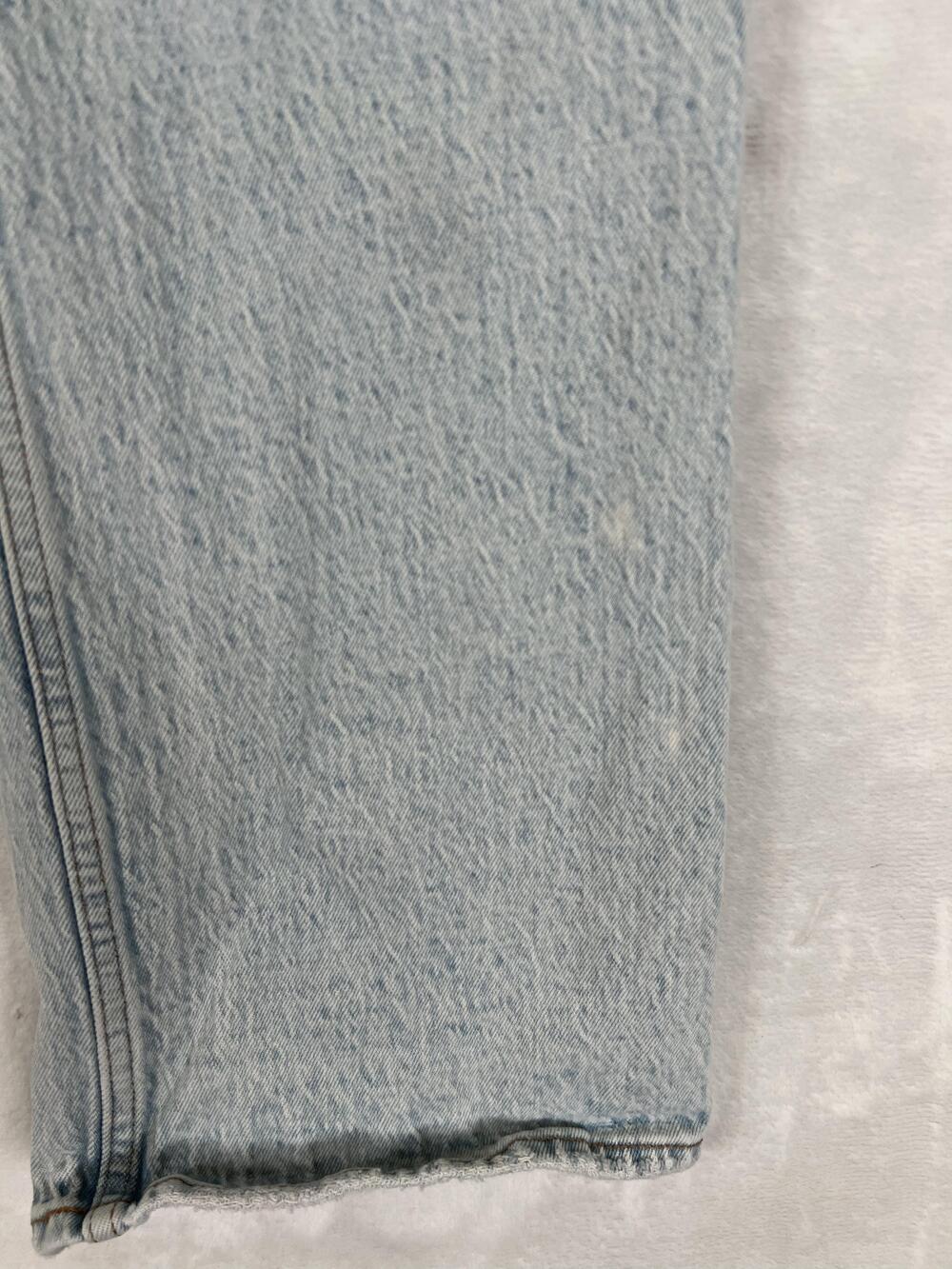 Abercrombie & Fitch 90s Relaxed Jeans Womens 26 Blue Light Wash High Rise Denim - Picture 2 of 10